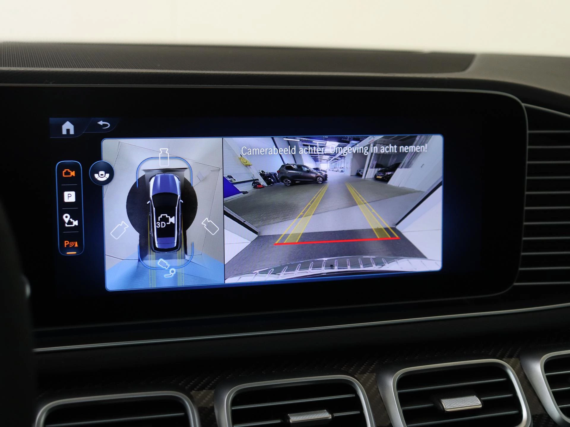 Mercedes-Benz-GLE-image-29