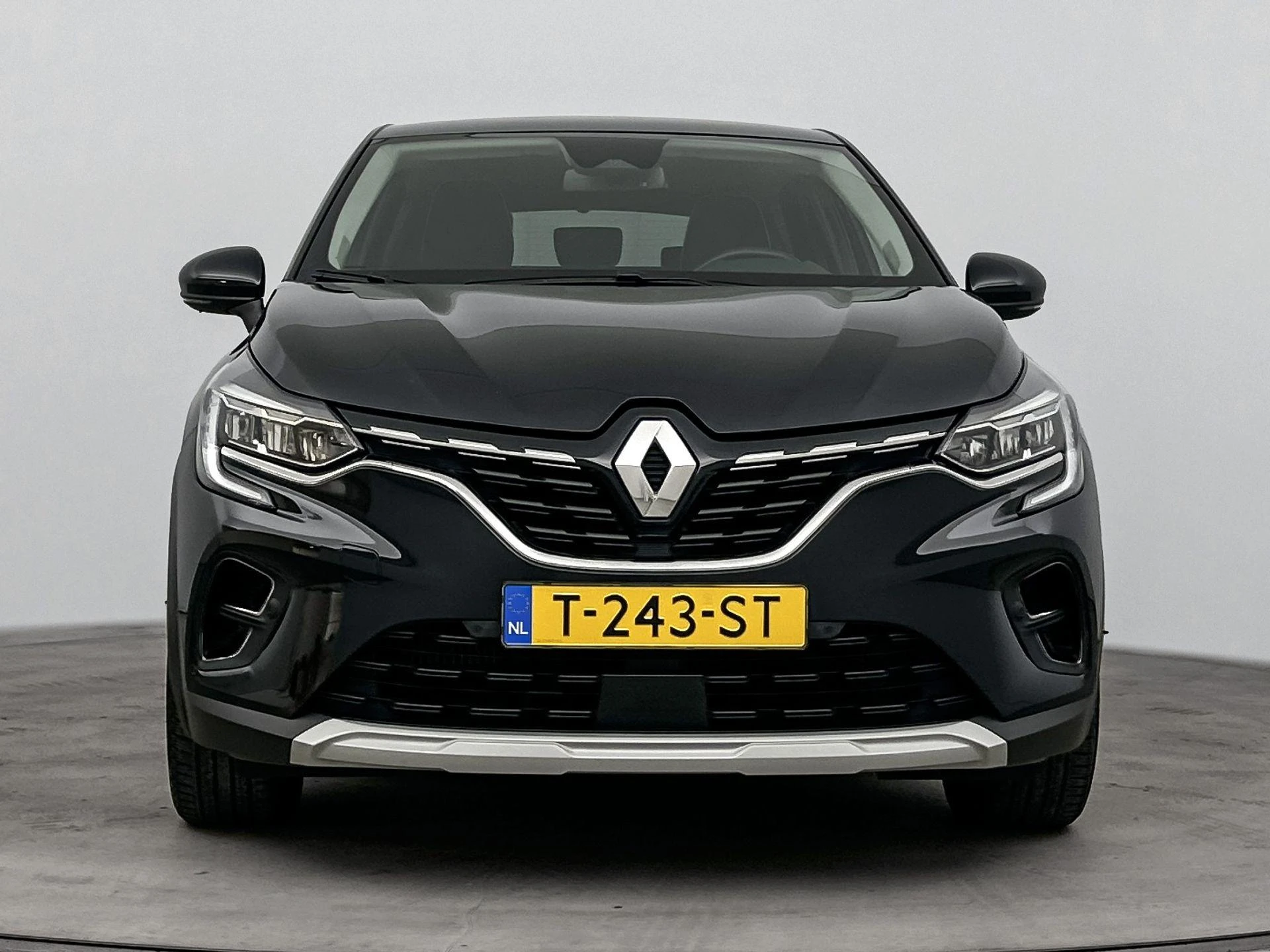 Renault-Captur-image-4