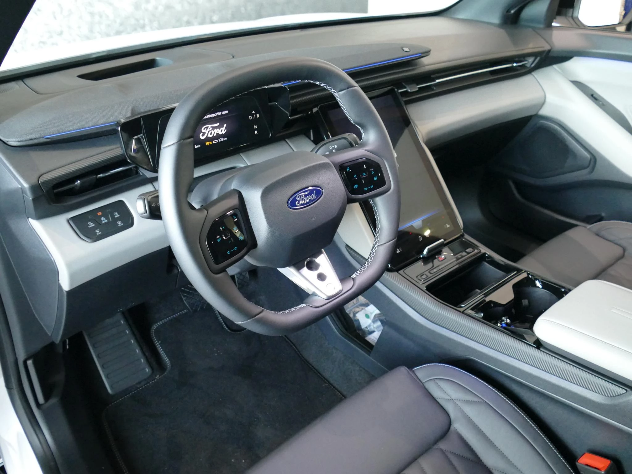 Ford Capri Premium Extended Range RWD 77 kWh