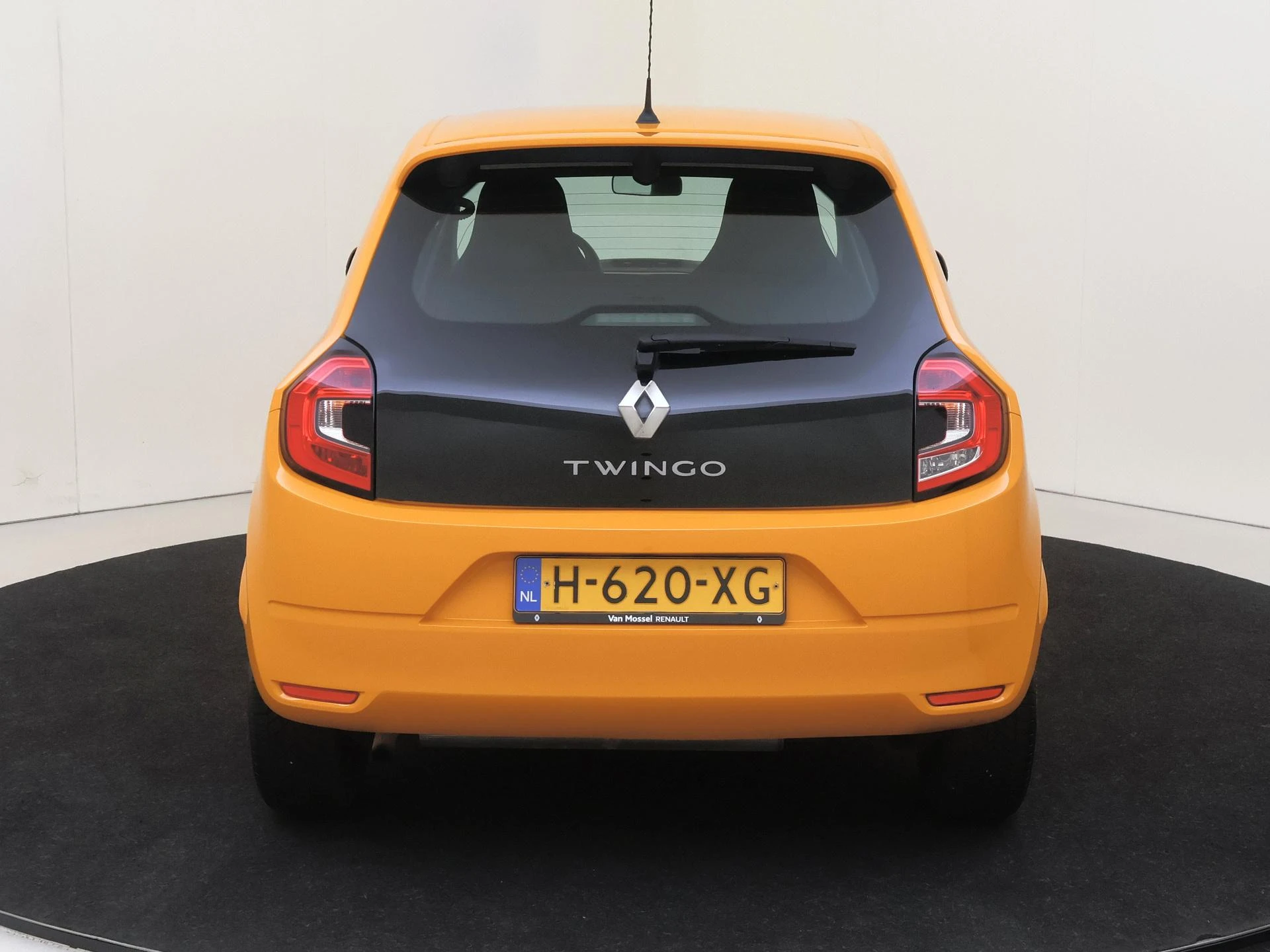 Renault-Twingo-image-6