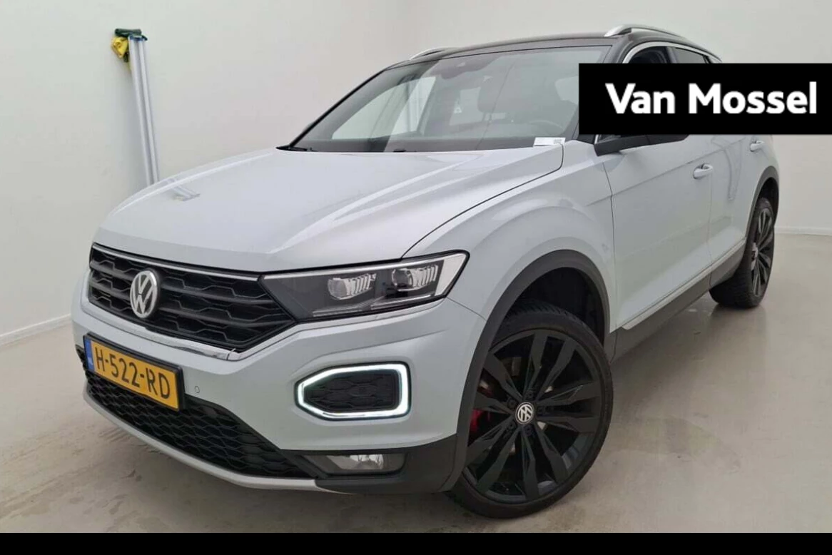 Volkswagen-T-Roc-image-0