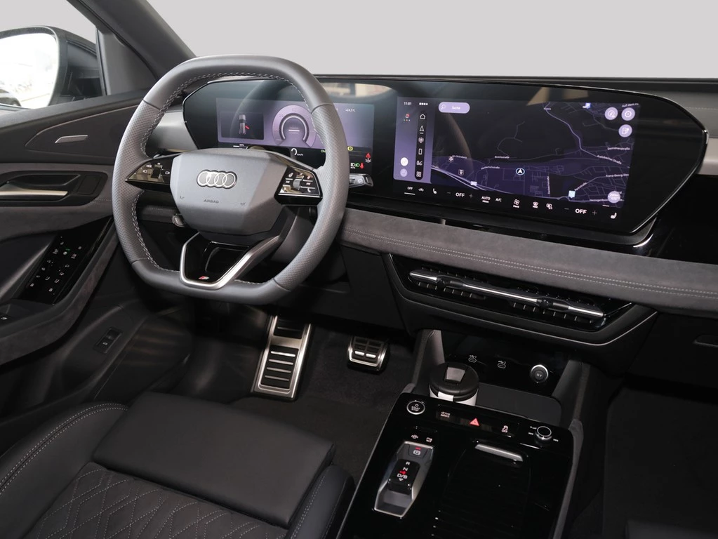 Audi Q6 e-tron SUV performance 225 kW