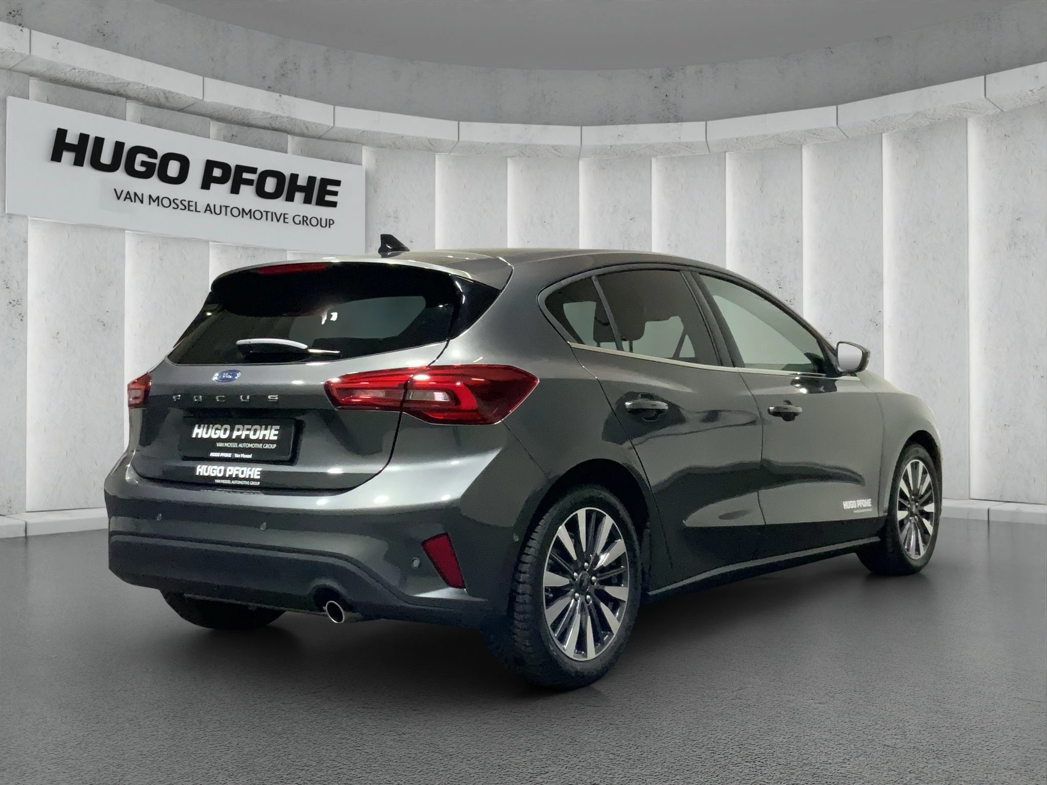 Ford Focus Titanium X Lim. 1.0 EcoBoost Hybrid 114kW(155PS) Aut. Panor.-Dach