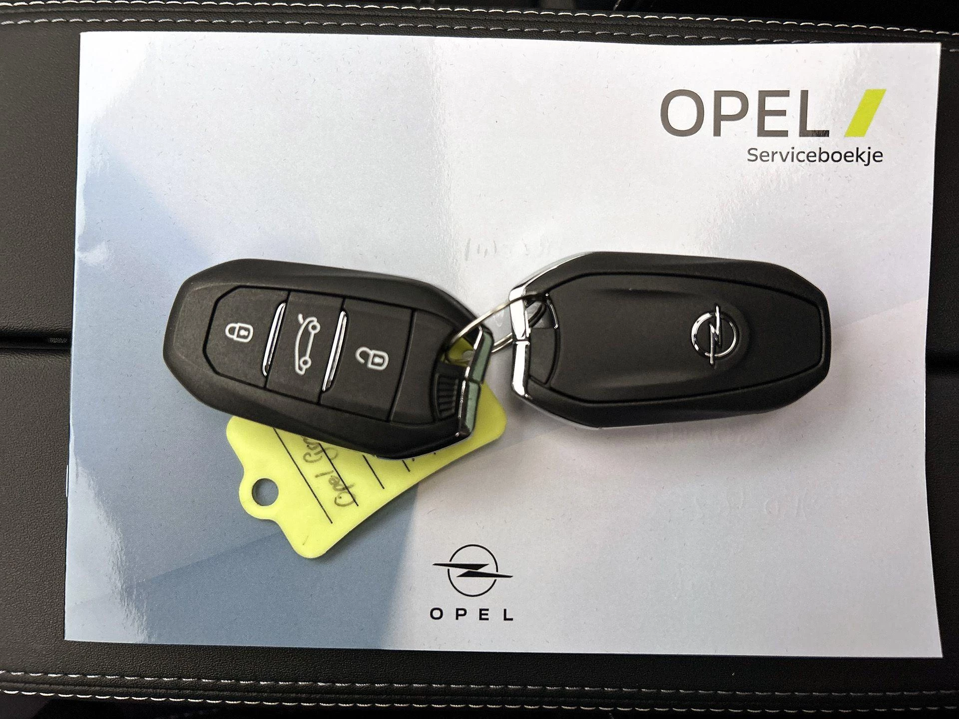 Opel Grandland 1.6 Turbo Plug-in-Hybrid Business Edition
