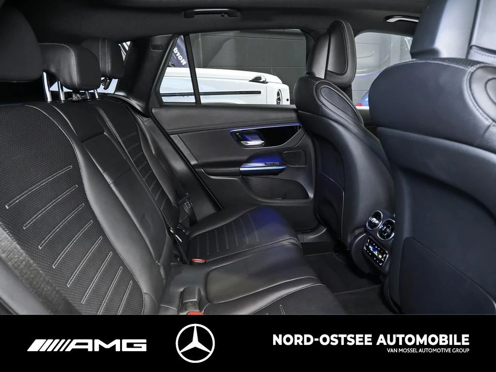 Mercedes-Benz GLC 300 d 4M AMG 360 ACC AHK HUD TEMPOMAT PDC AMG Line