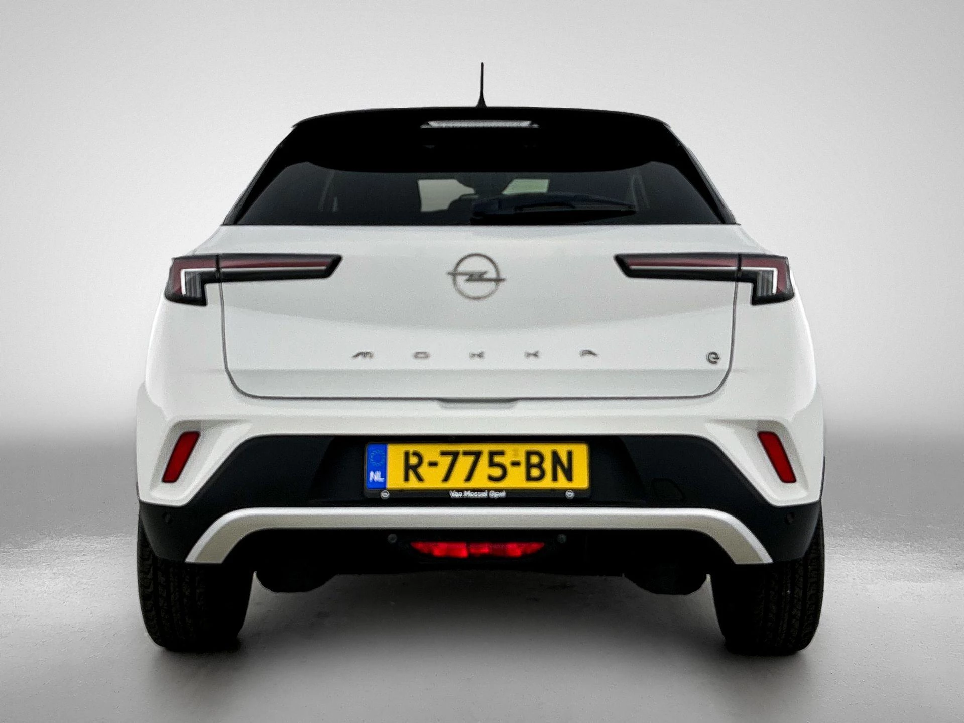 Opel-Mokka-e-image-2