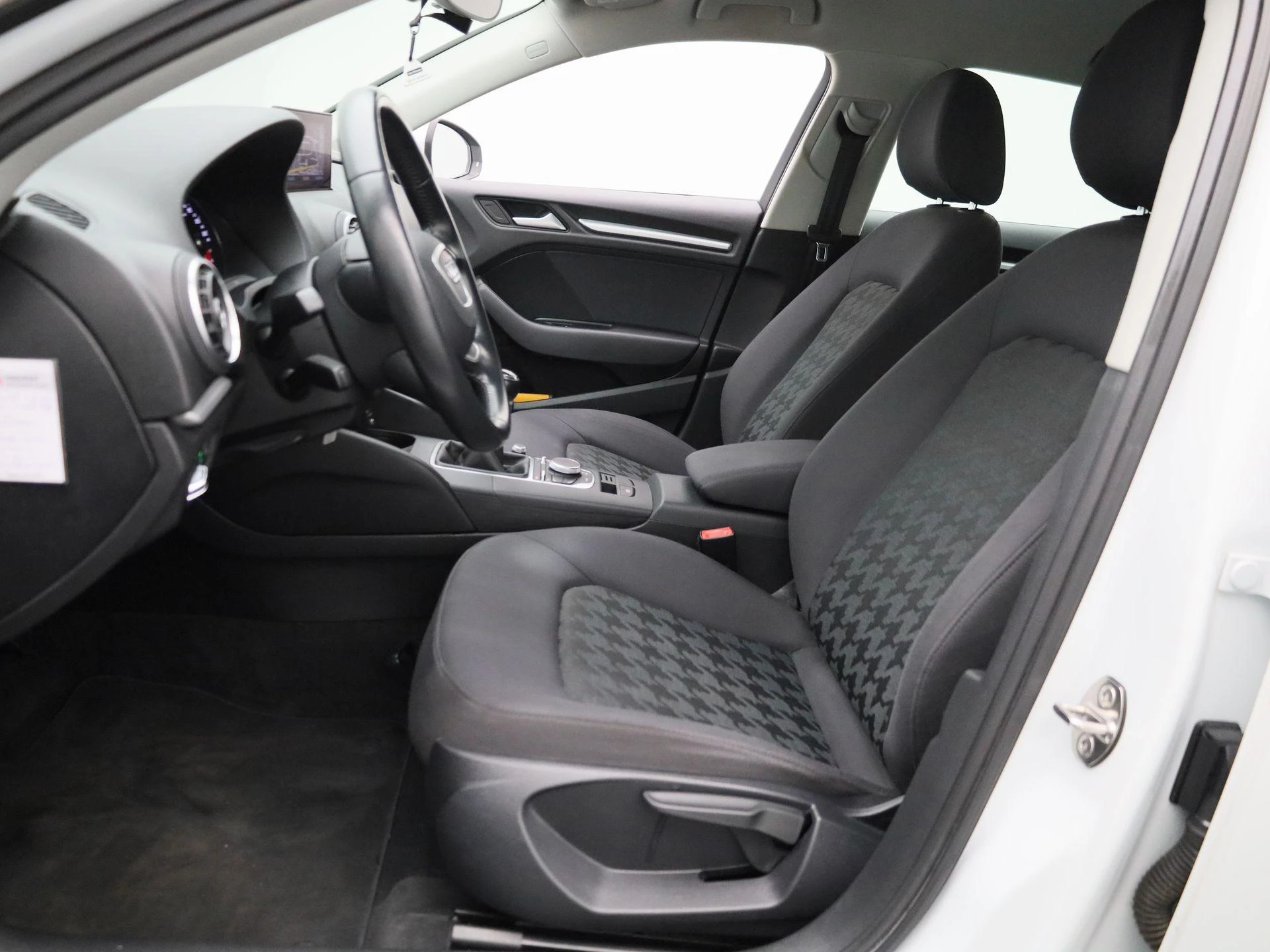 Audi-A3-image-10