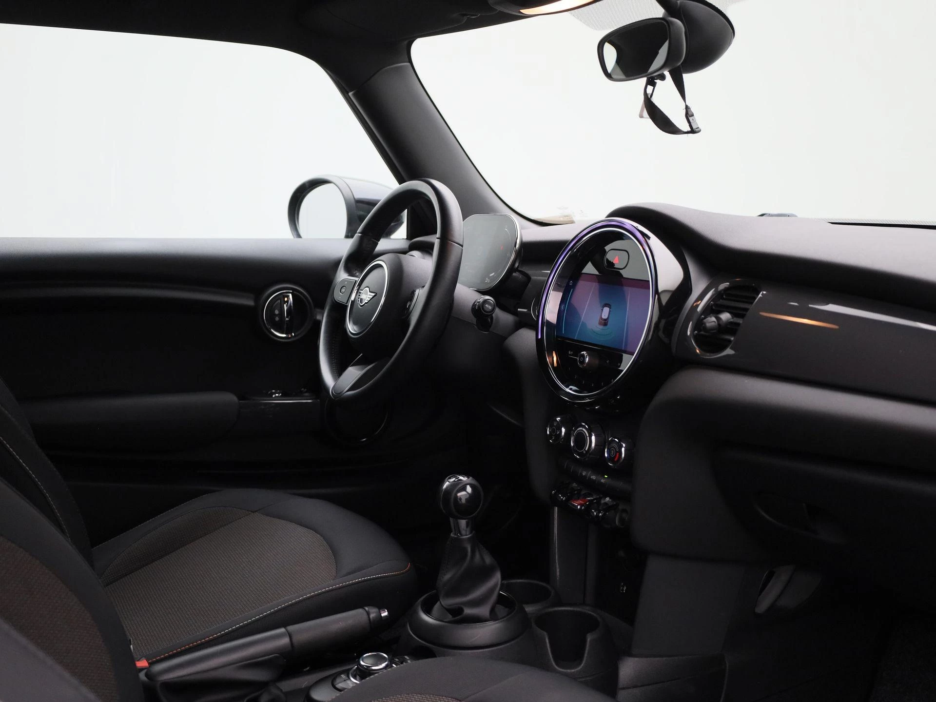 MINI-Cooper-image-31