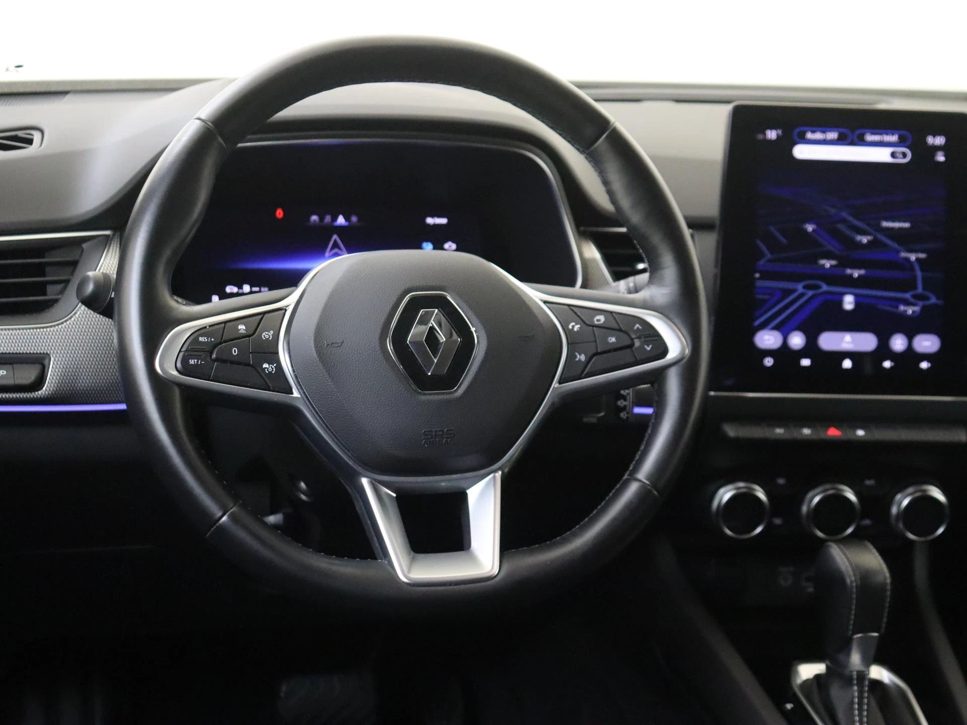 Renault-Arkana-image-13