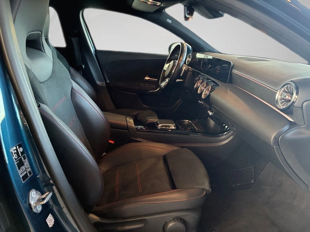 Mercedes-Benz-A-Klasse 200-image-14