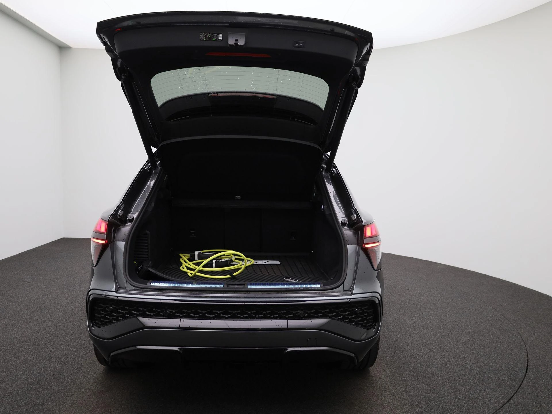 Audi-Q3-image-12