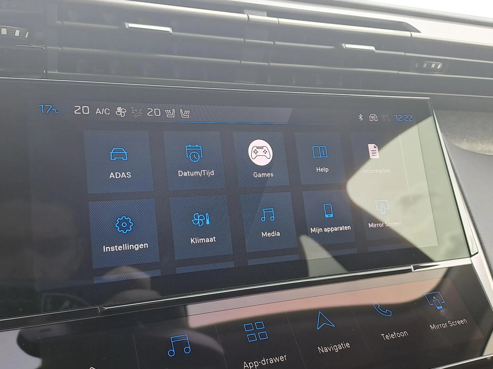 Peugeot-308-image-17