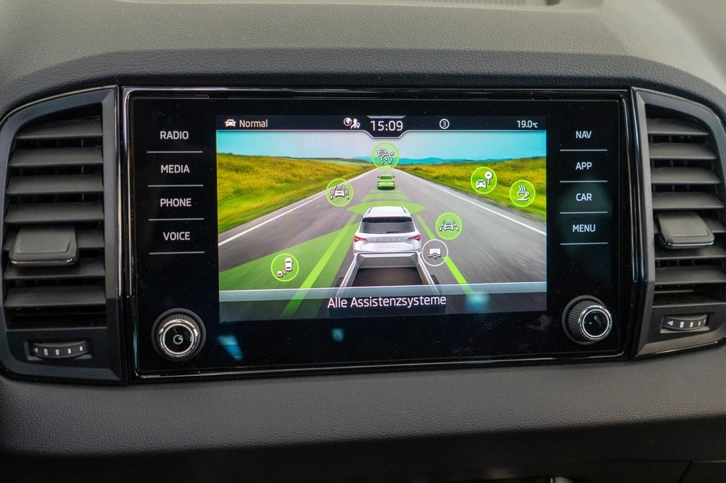 Škoda Karoq 2,0 TDI DSG Sportline