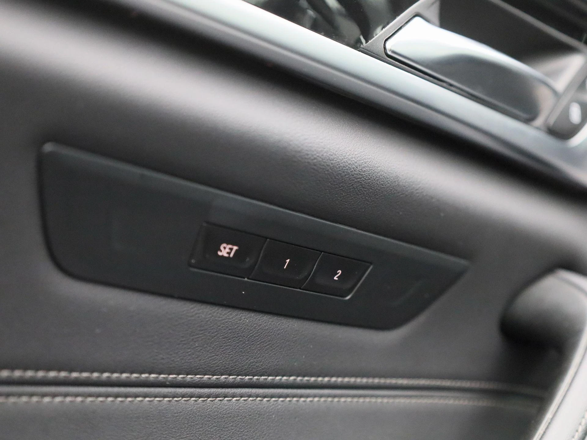 BMW-5 Serie-image-38