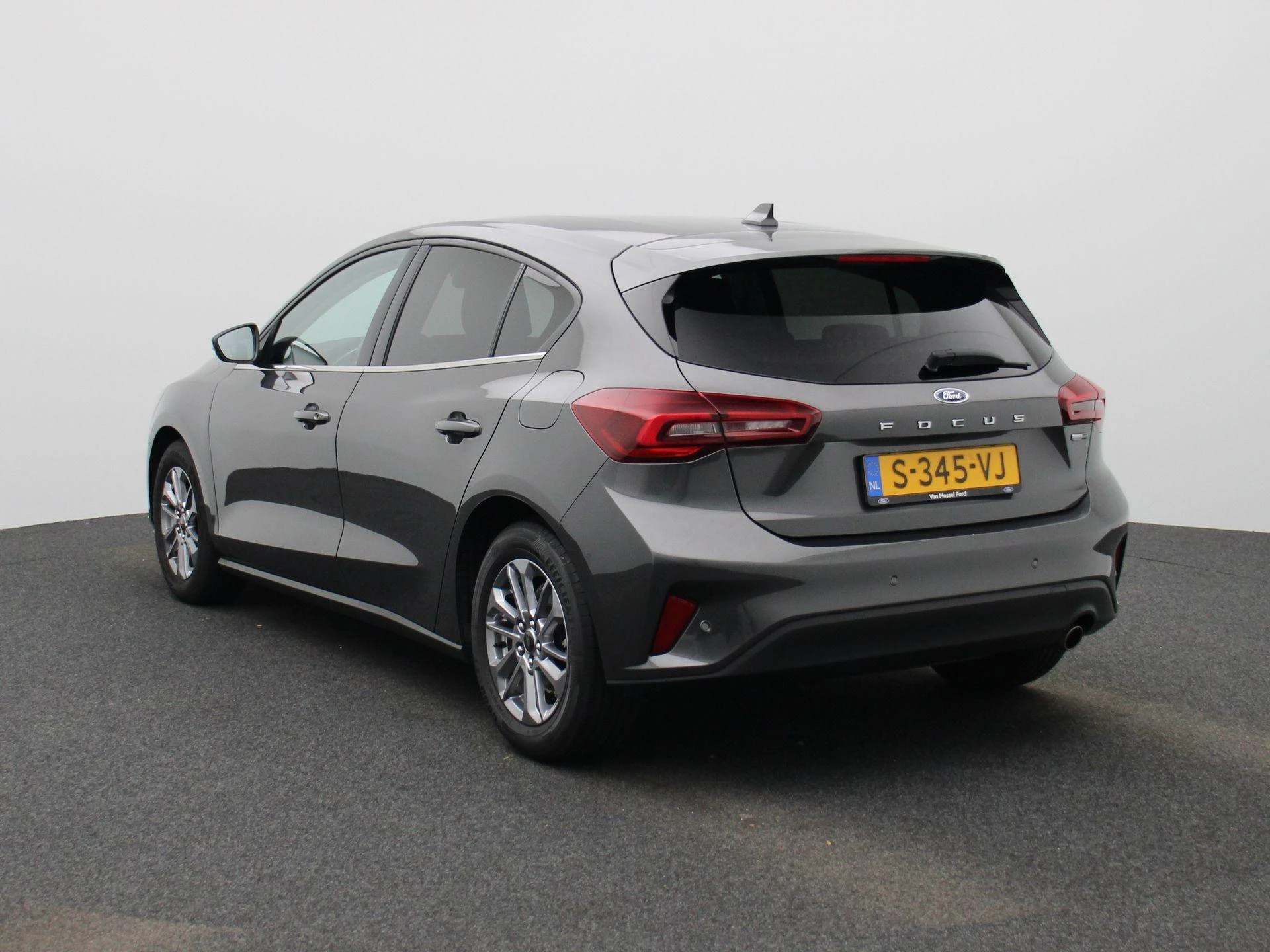 Ford-Focus-image-3