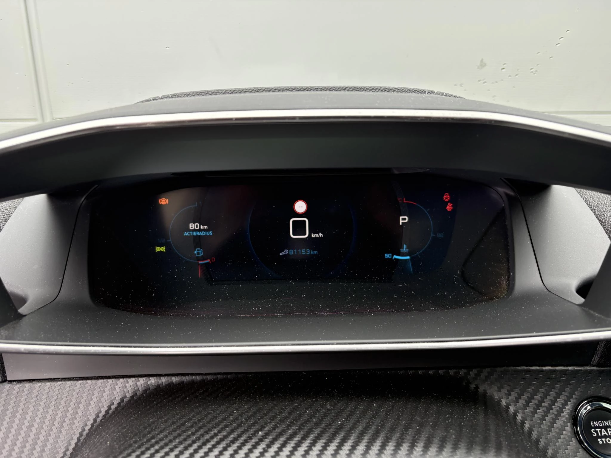 Peugeot-208-image-18