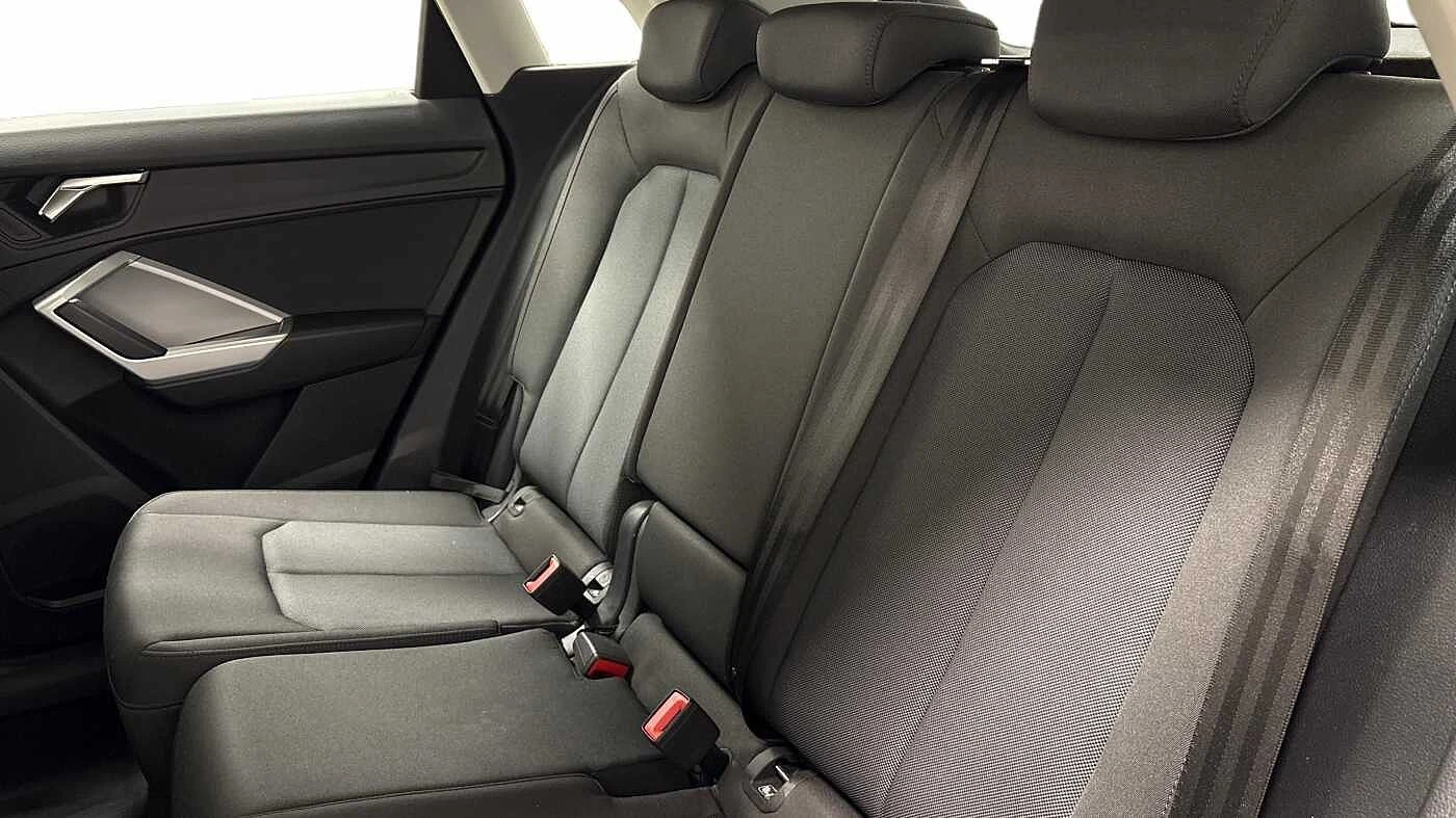 Audi-Q3-image-7