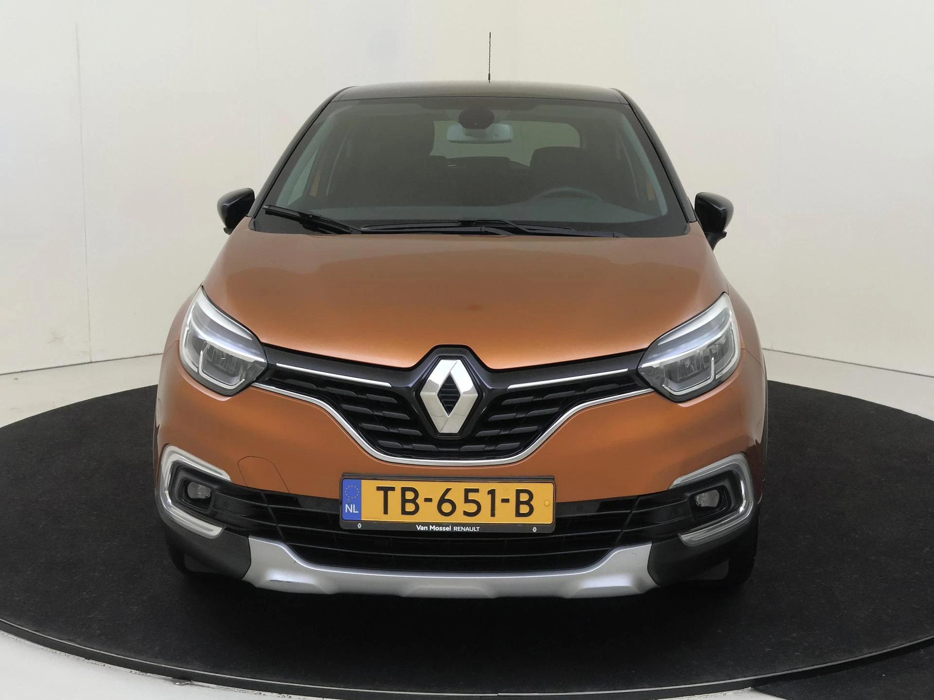 Renault-Captur-image-5