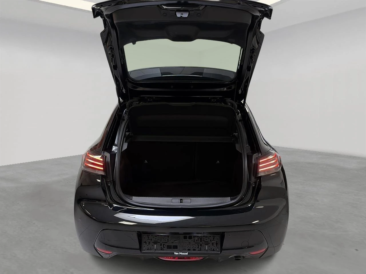 Peugeot-208-image-6