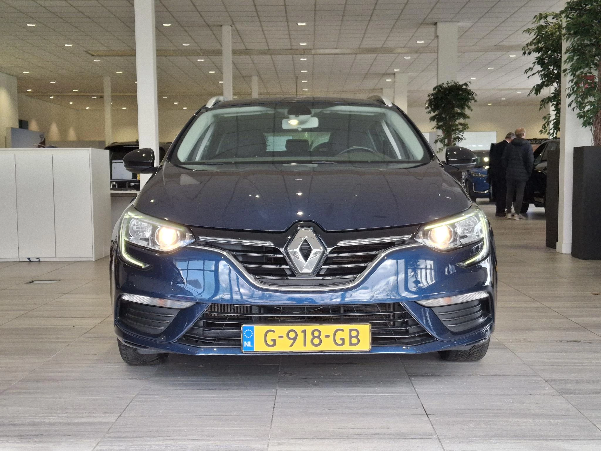 Renault-Mégane Estate-image-1