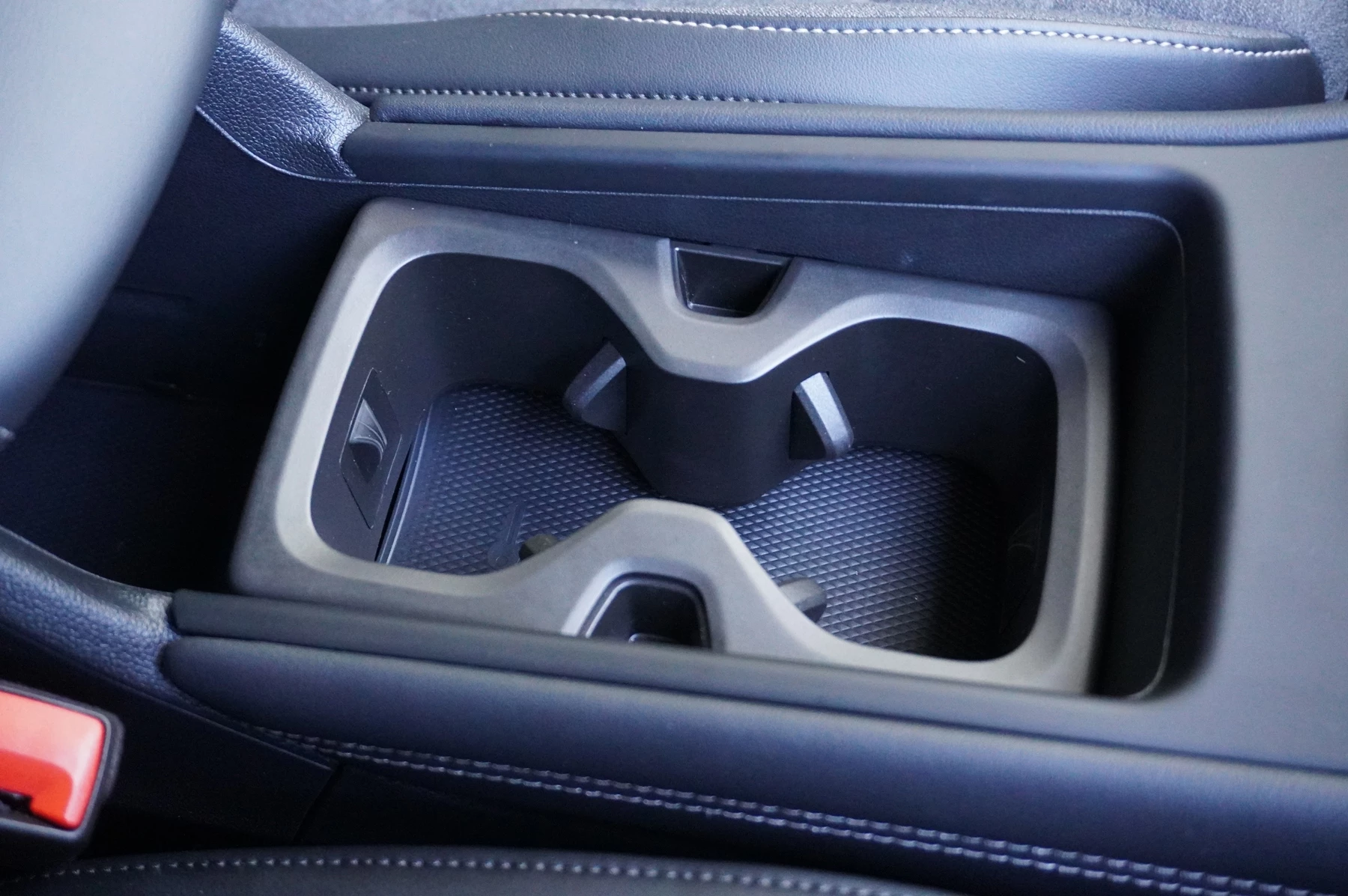 Volkswagen-Tiguan-image-38