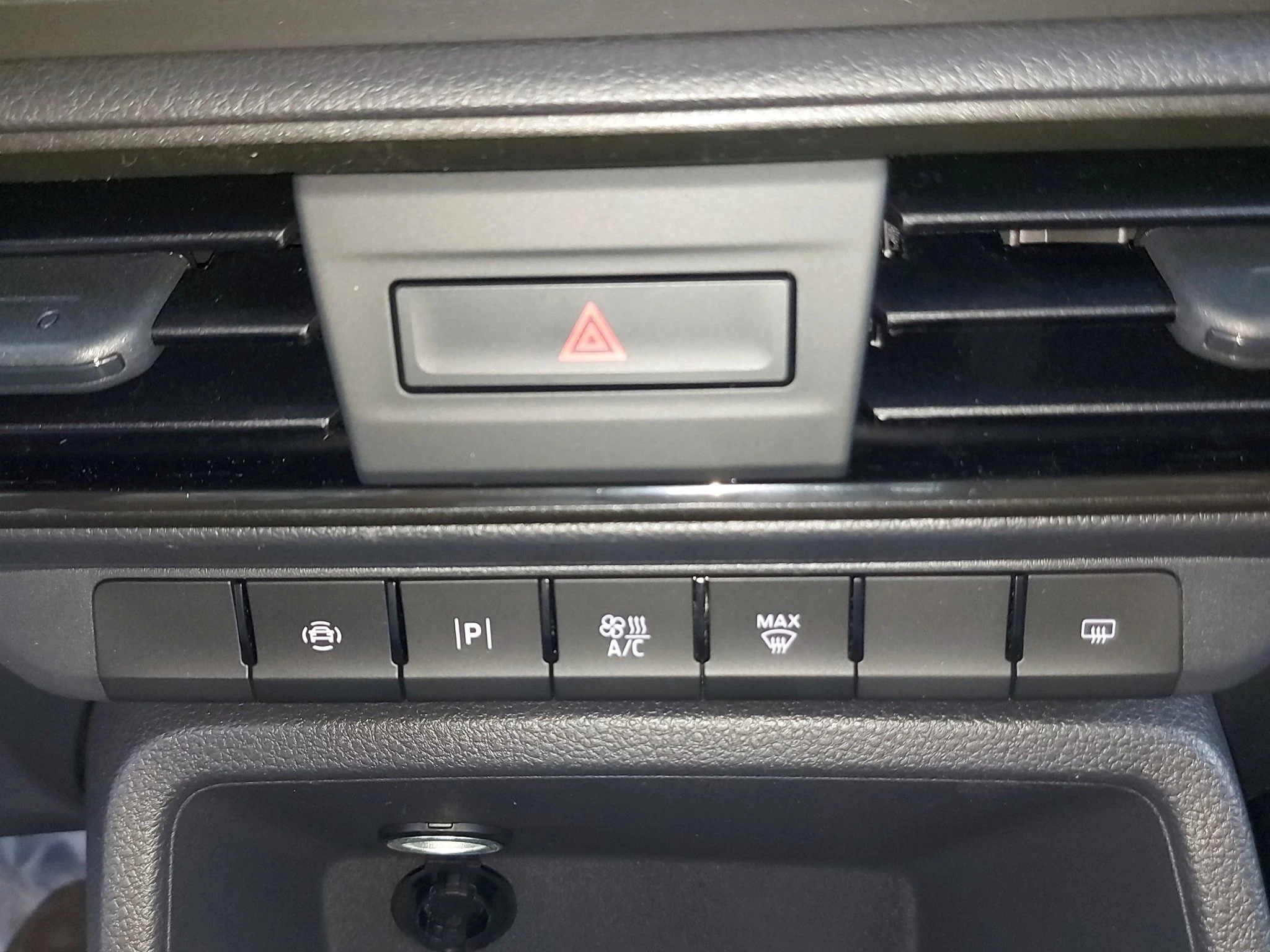 Ford-Transit Connect-image-19
