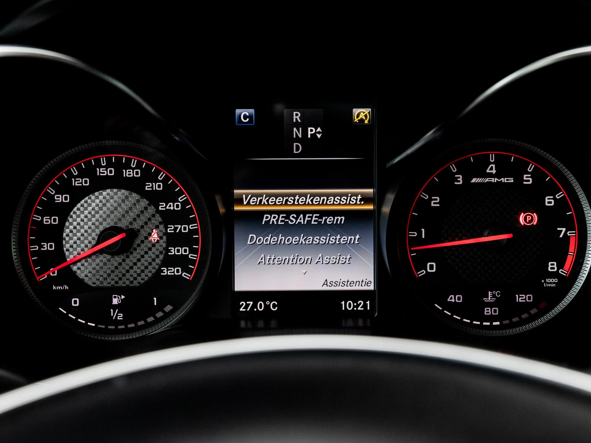 Mercedes-Benz-C-Klasse-image-42