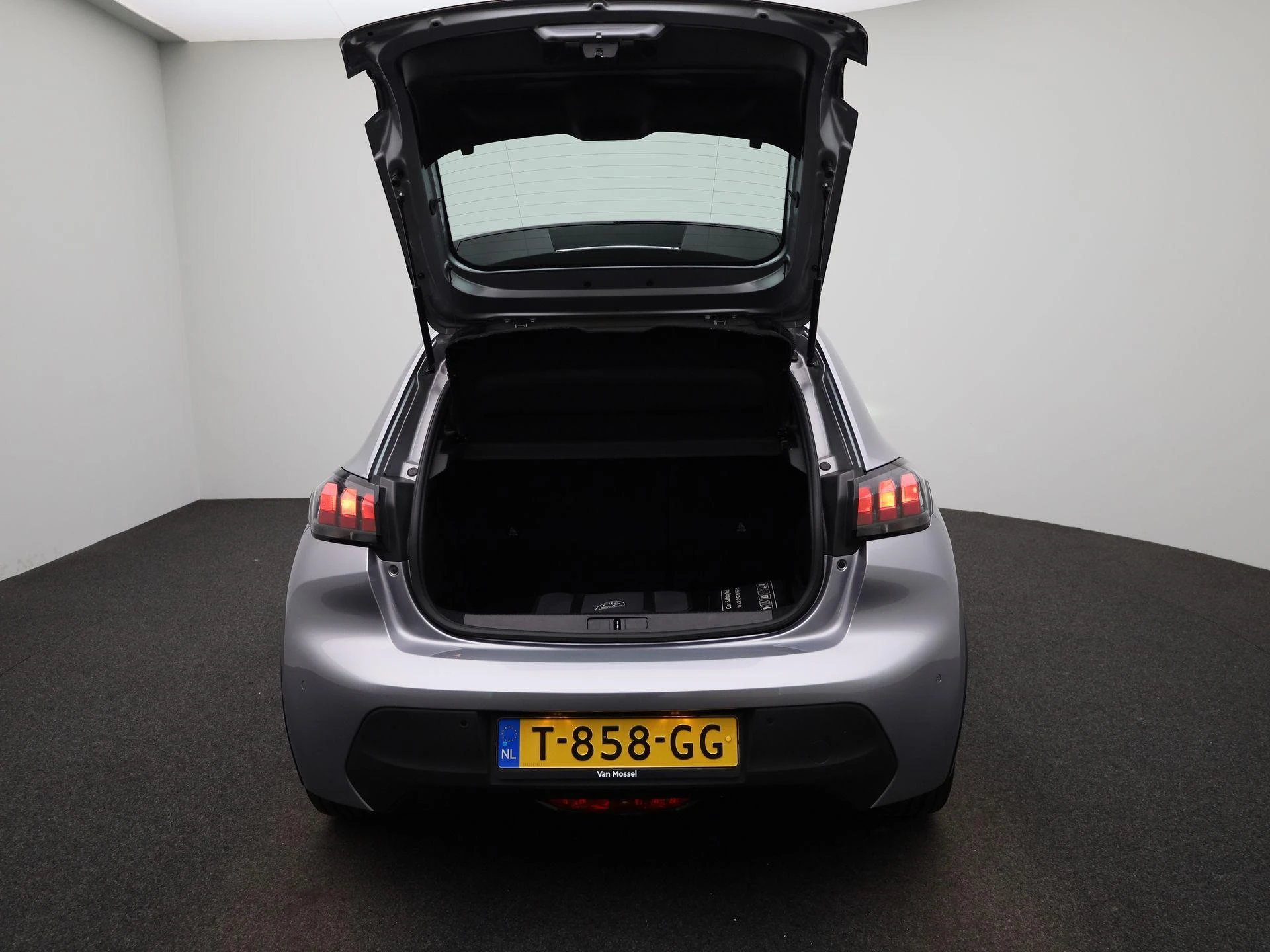 Peugeot e-208 EV Active Pack 50 kWh