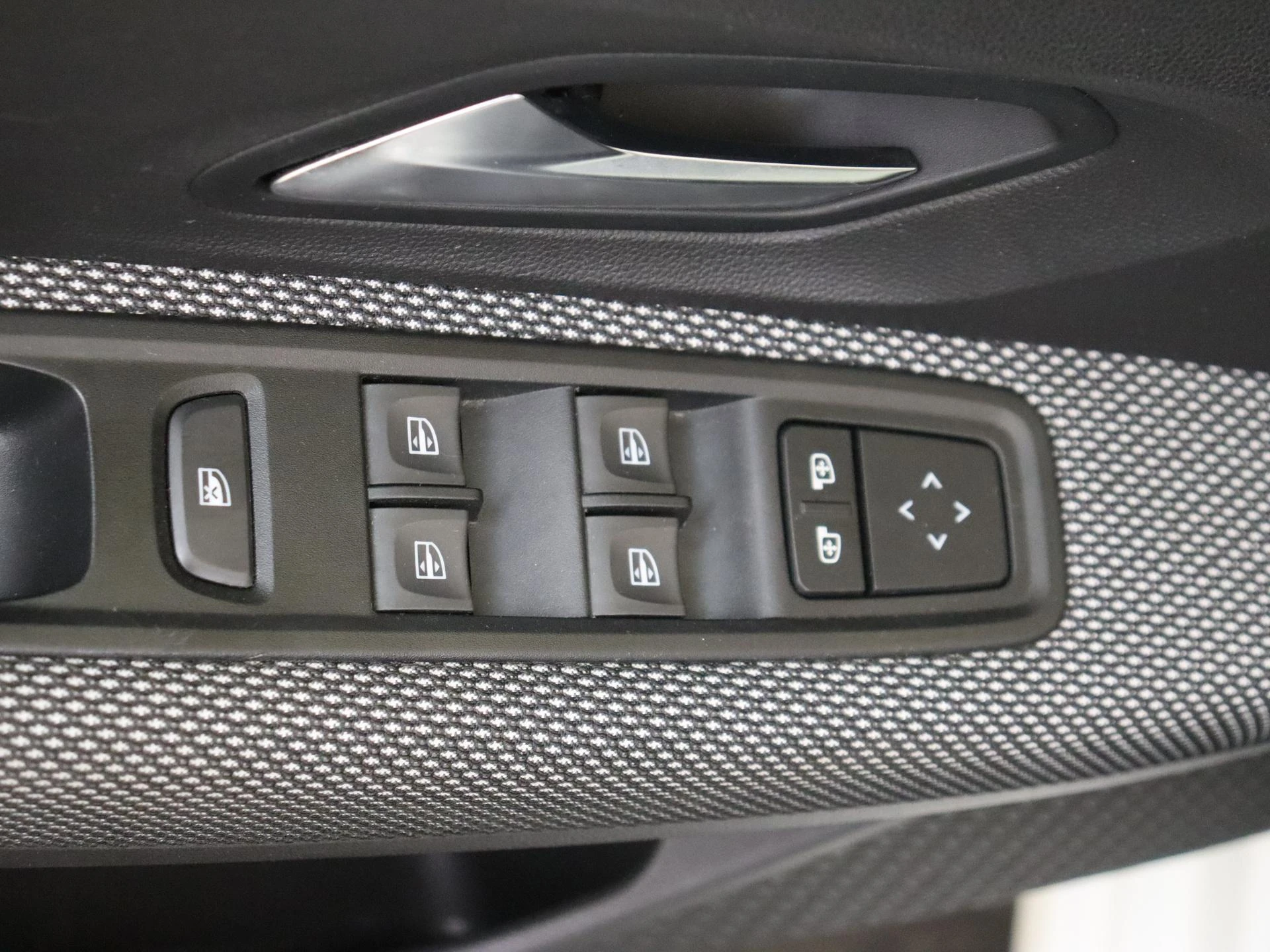 Dacia-Sandero-image-21