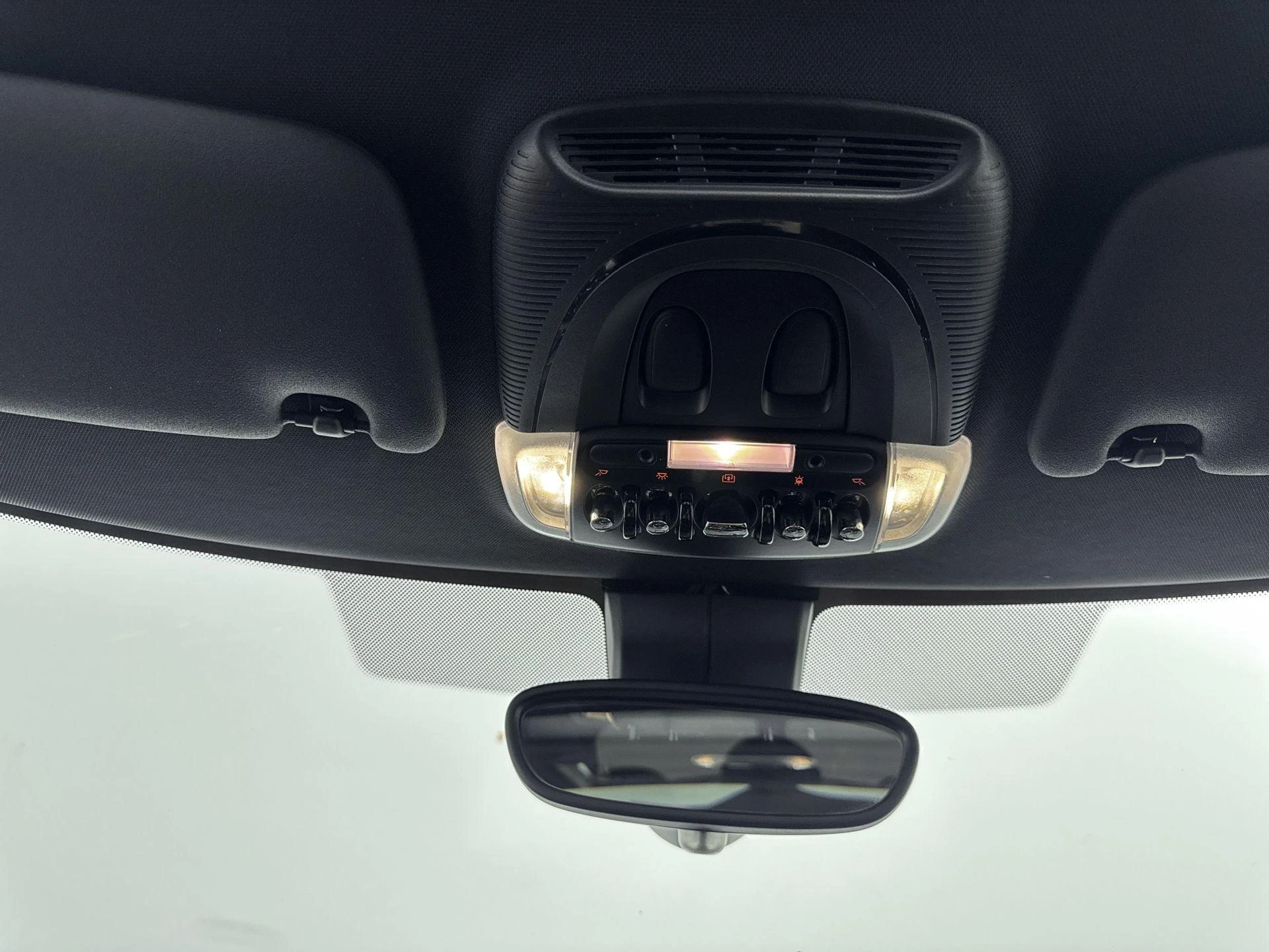 MINI-Clubman-image-12