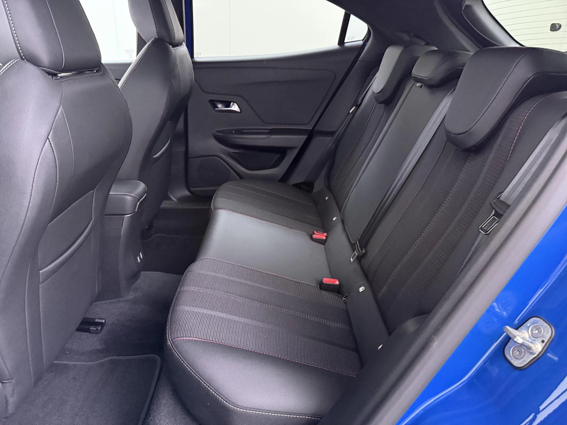 Opel-Mokka-image-17