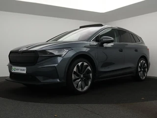 Škoda Enyaq iV 82 kWh 80 204PK *PANO*ZETELVERWARMING*HEAD UP DISPLAY*CAMERA*ACC*PDC*...*