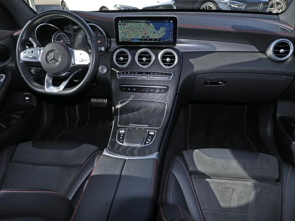 Mercedes-Benz-GLC 200-image-14