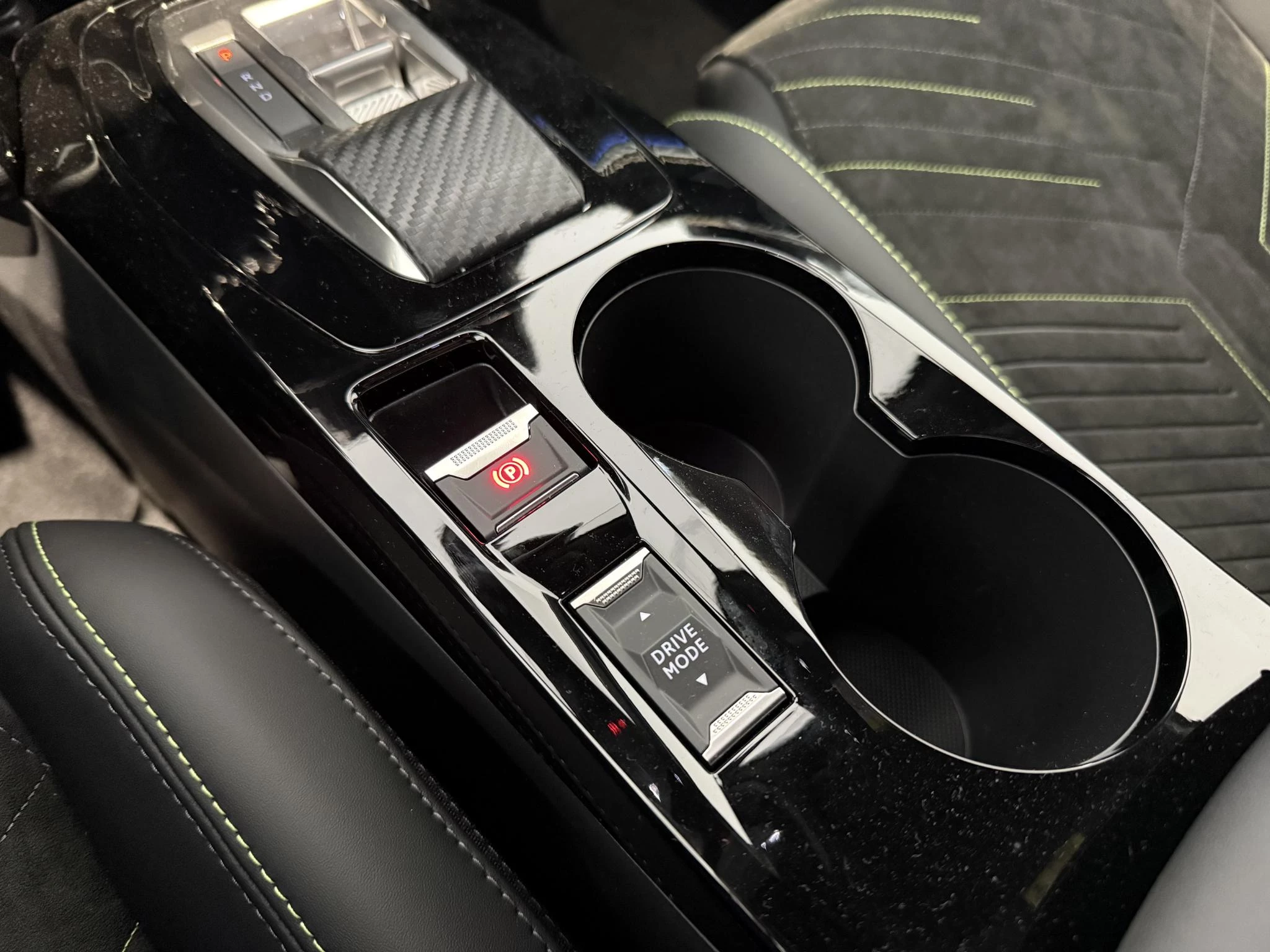 Peugeot-2008-image-18