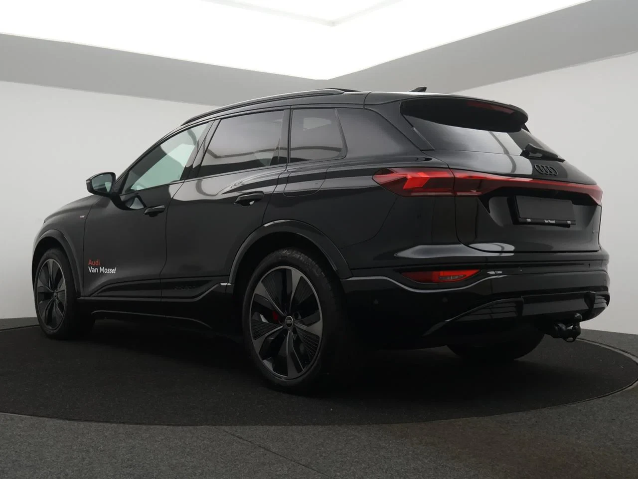 Audi Q6 e-tron 100 kWh 55 Quattro Advanced // DEMO