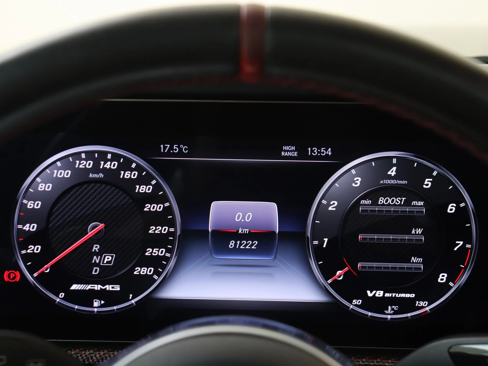 Mercedes-Benz-G-Klasse-image-19