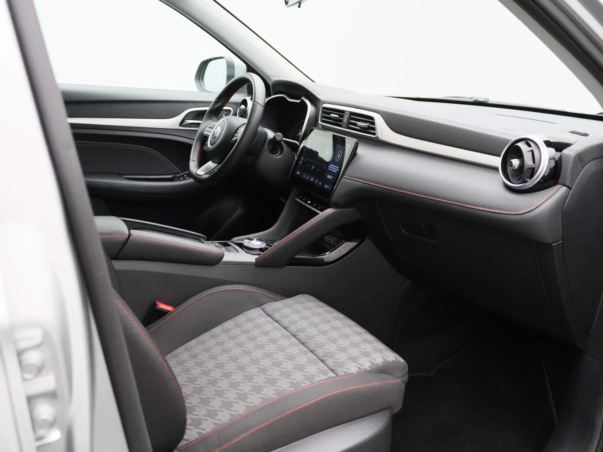 MG ZS EV - 39