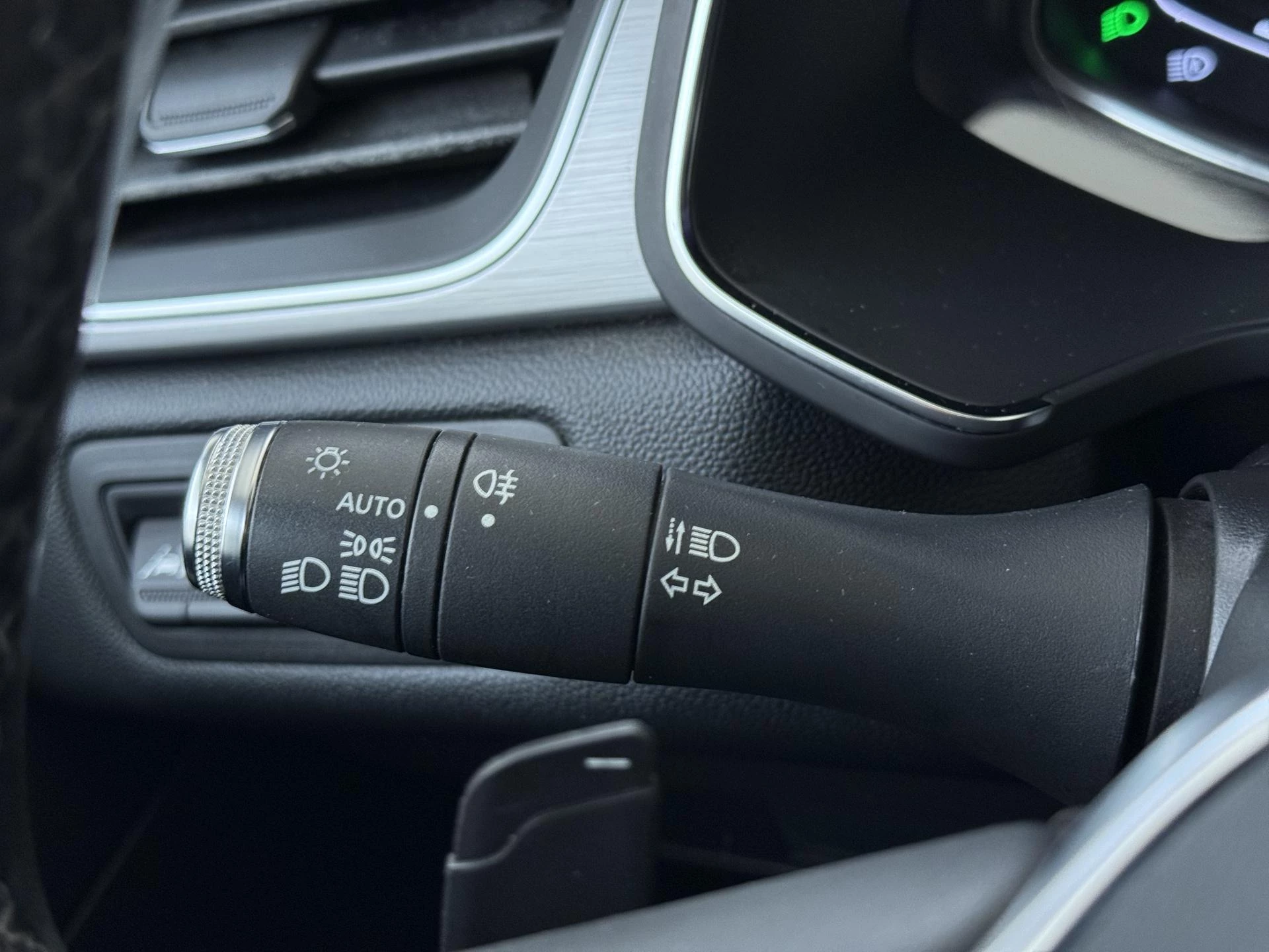 Renault-Captur-image-26