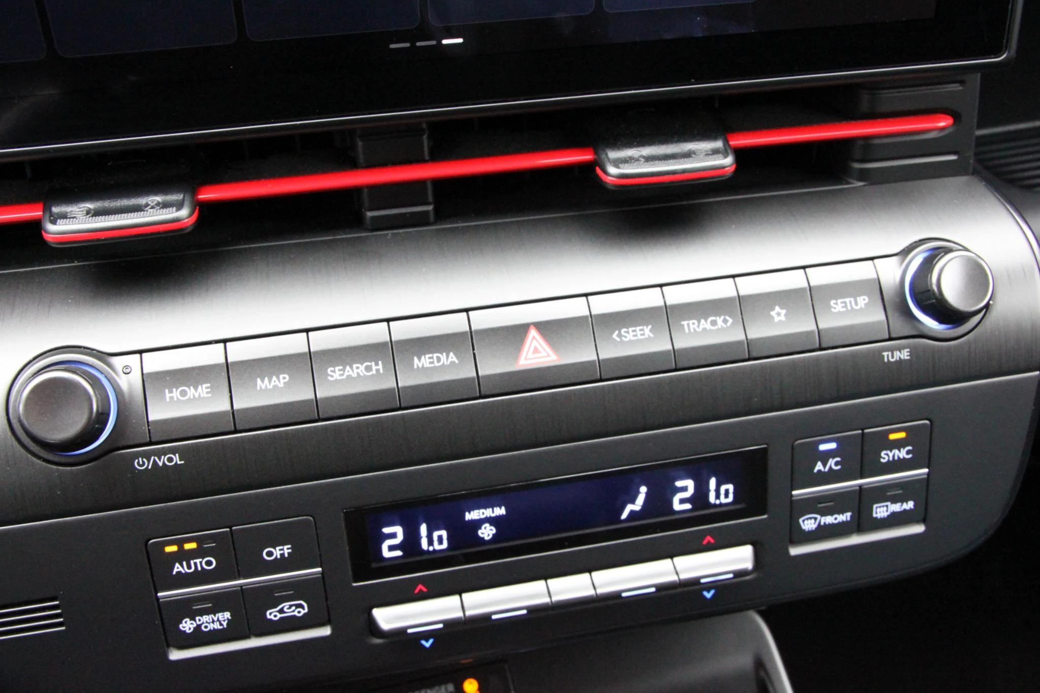 Hyundai-Kona-image-29