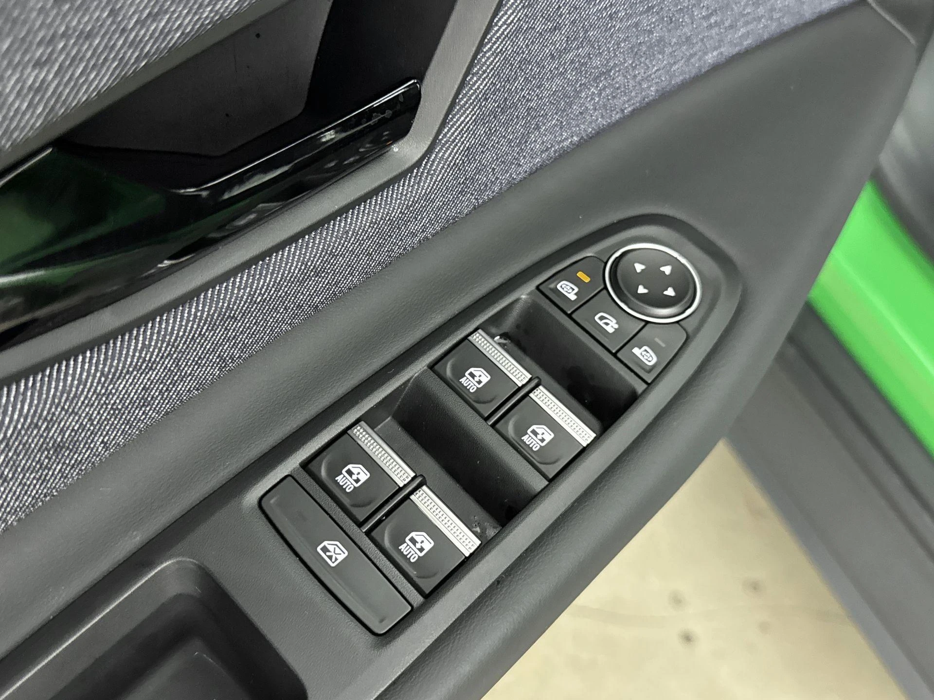 Renault-5-image-12