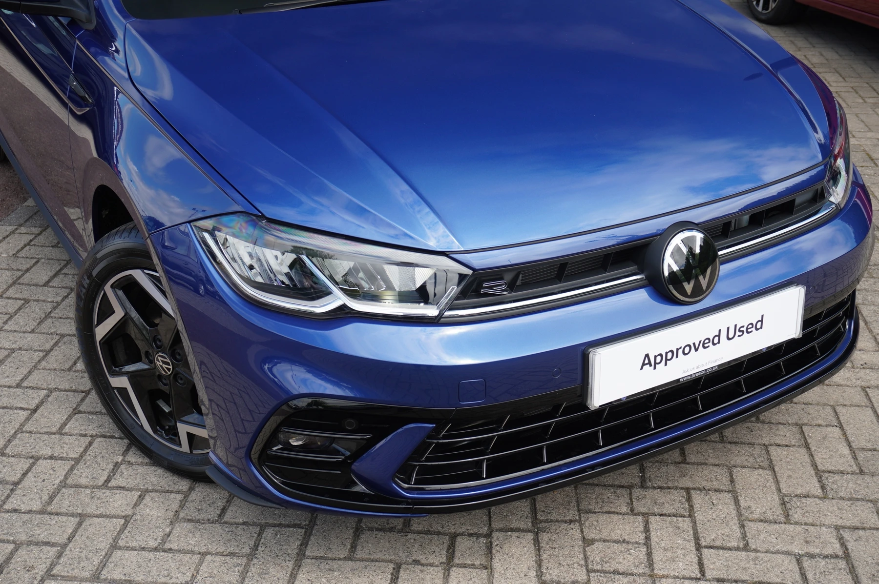 Volkswagen-Polo-image-45