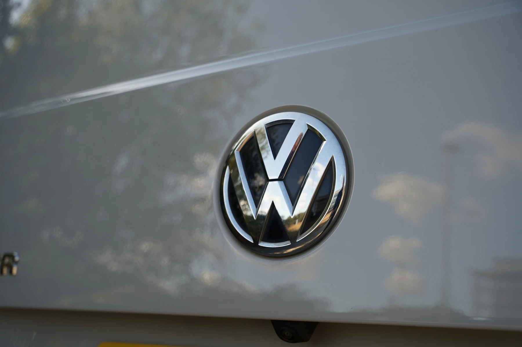 Volkswagen-Transporter-image-35