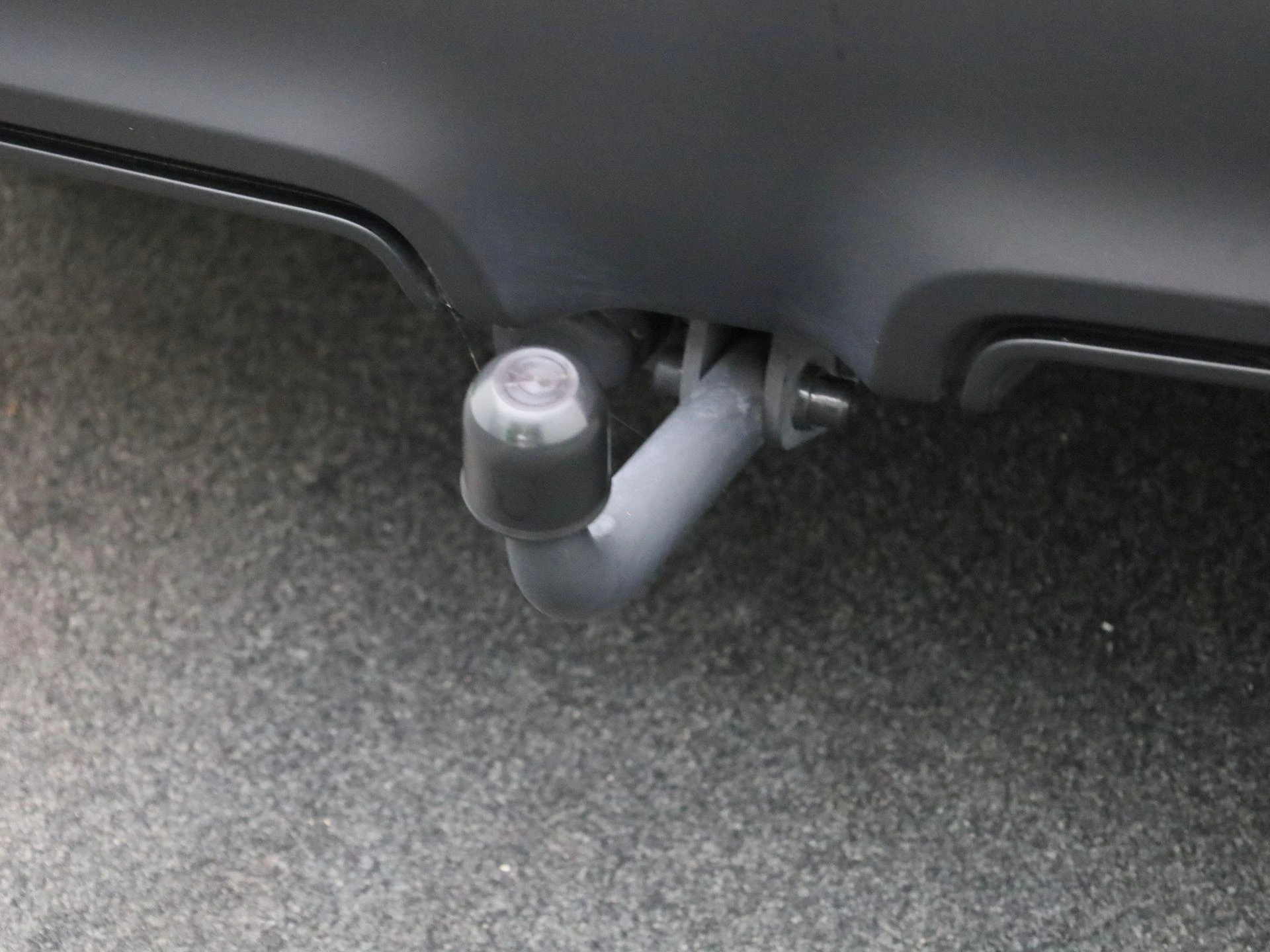 Toyota-bZ4X-image-40
