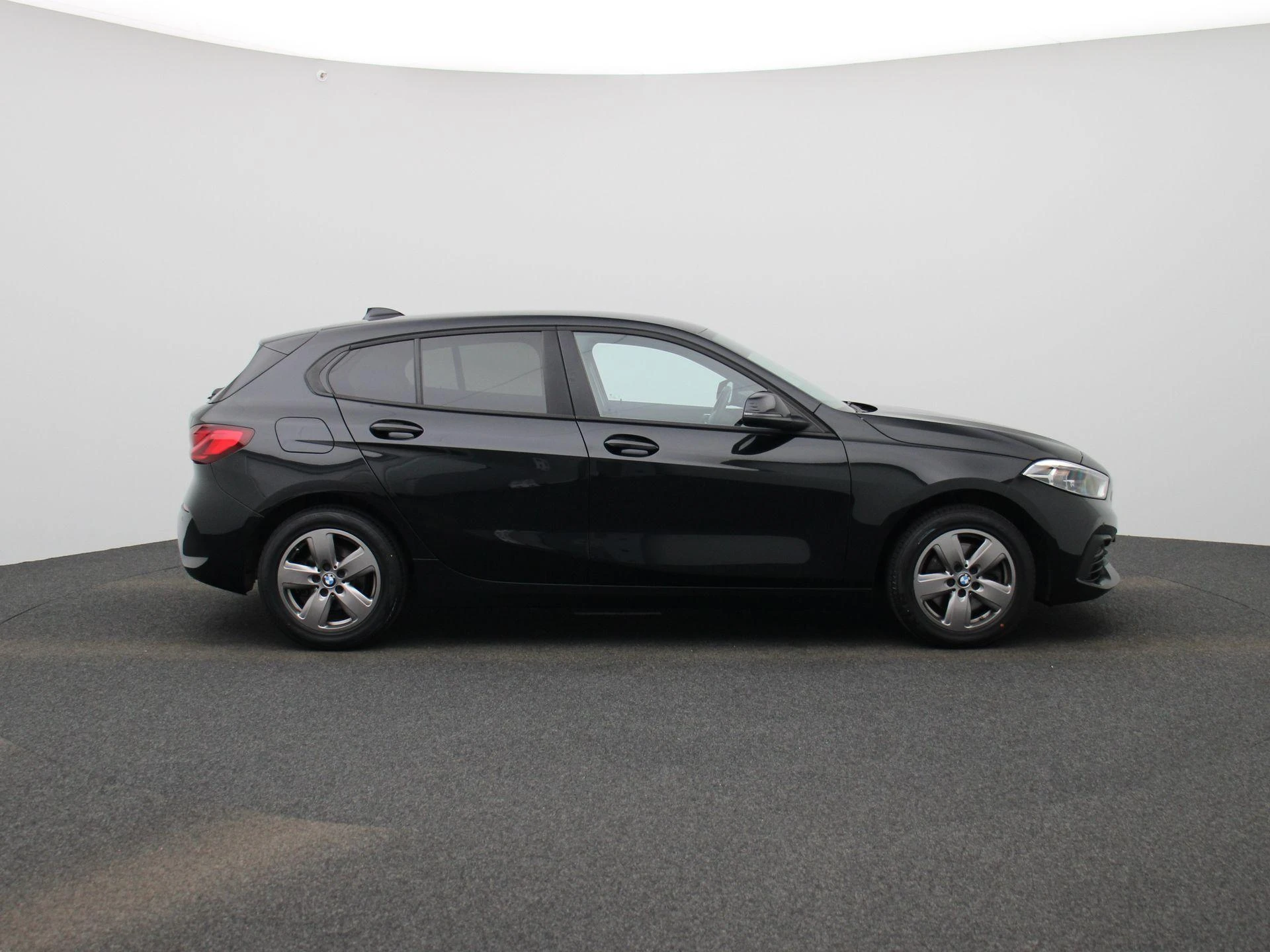 BMW-1 Reeks-image-5