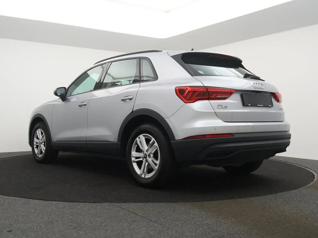 Audi-Q3-image-6