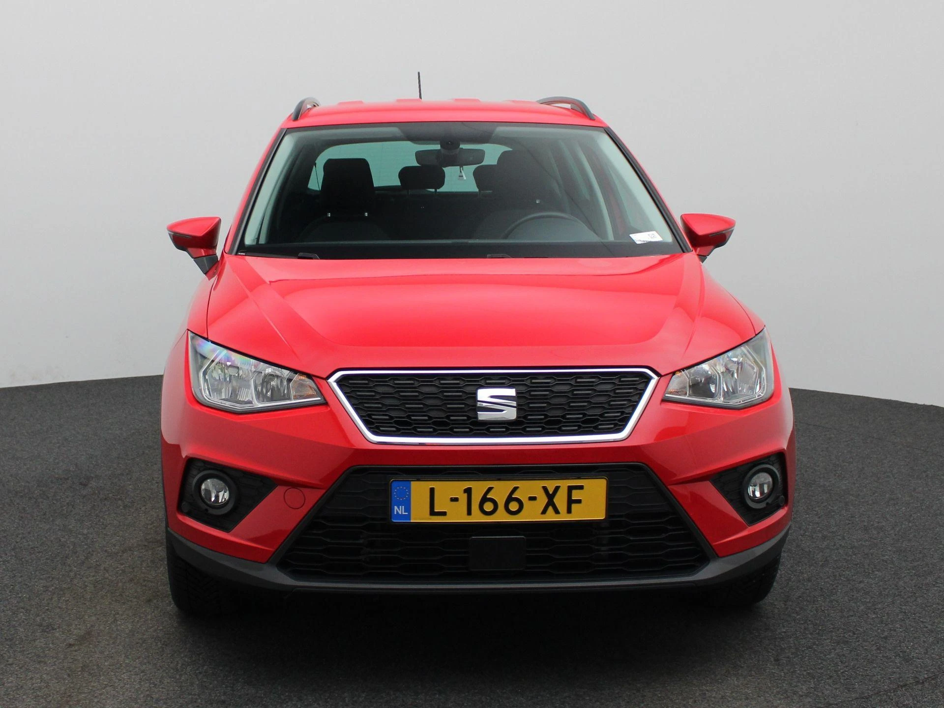SEAT-Arona-image-2