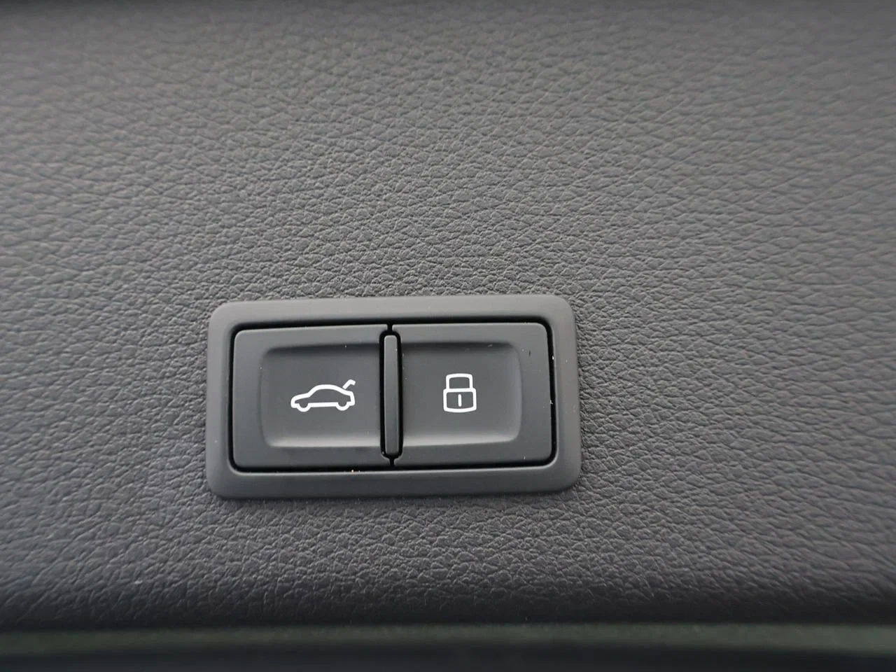 Audi-e-tron-image-23