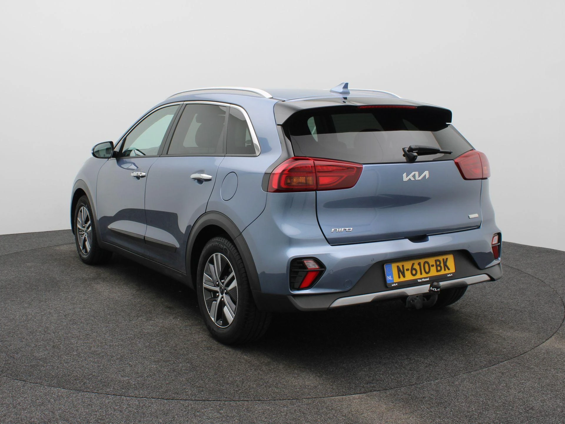 Kia-Niro-image-1