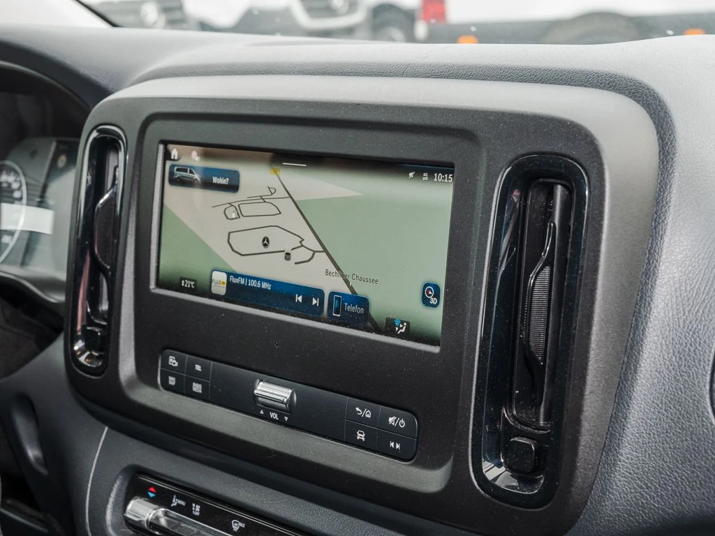 Mercedes-Benz-Vito 116-image-10