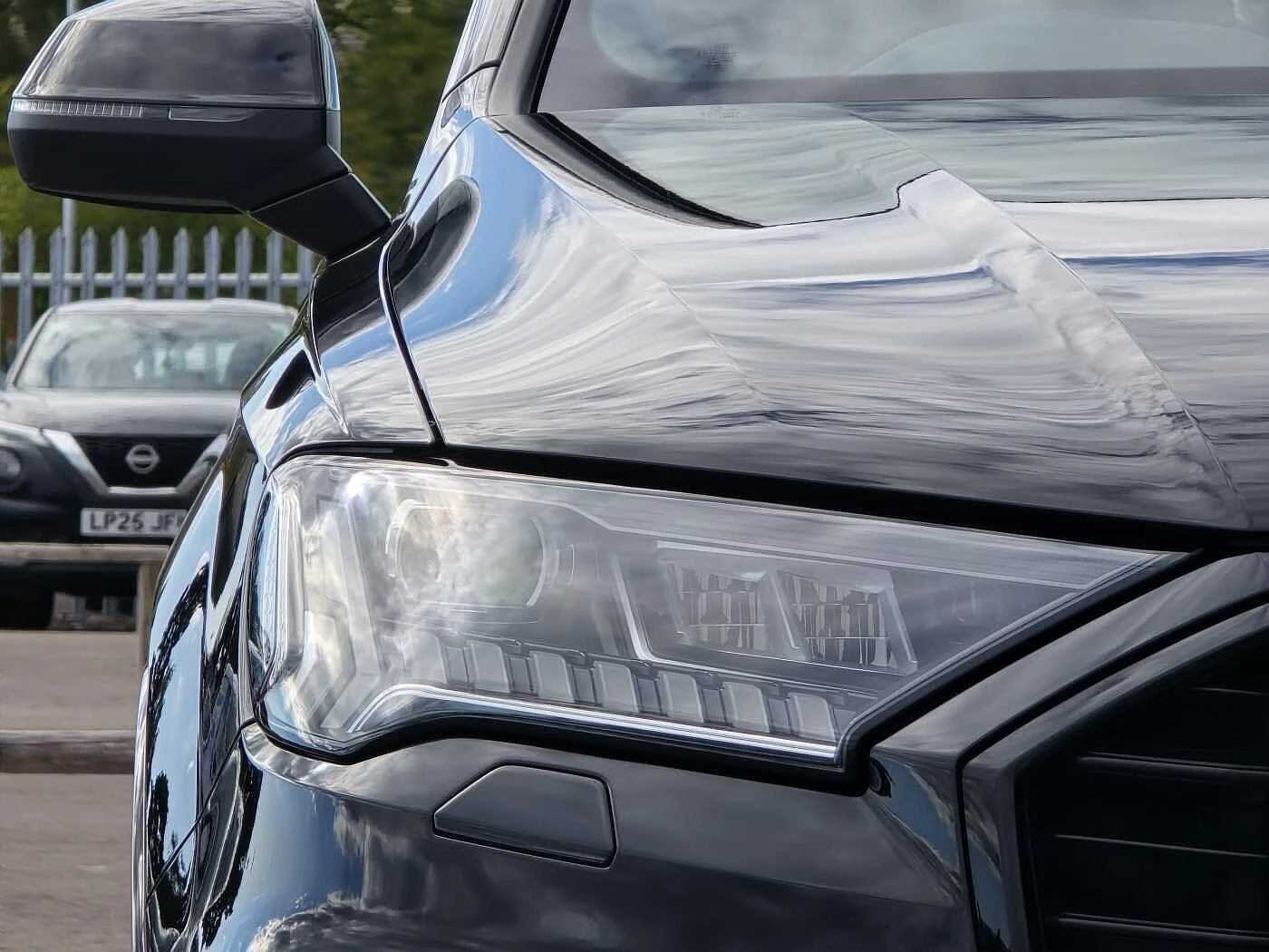 Audi-Q7-image-12